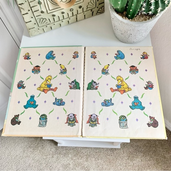 1980 I like School Sesame Street by Michaela Muntean Book - Picture 8 of 13